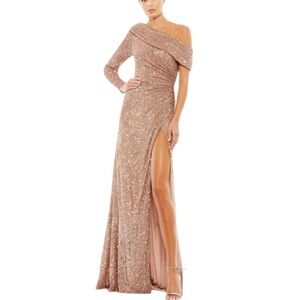 New! Mac Duggal Ieena Pink Sequined Drop Shoulder Faux‎ Wrap Gown
